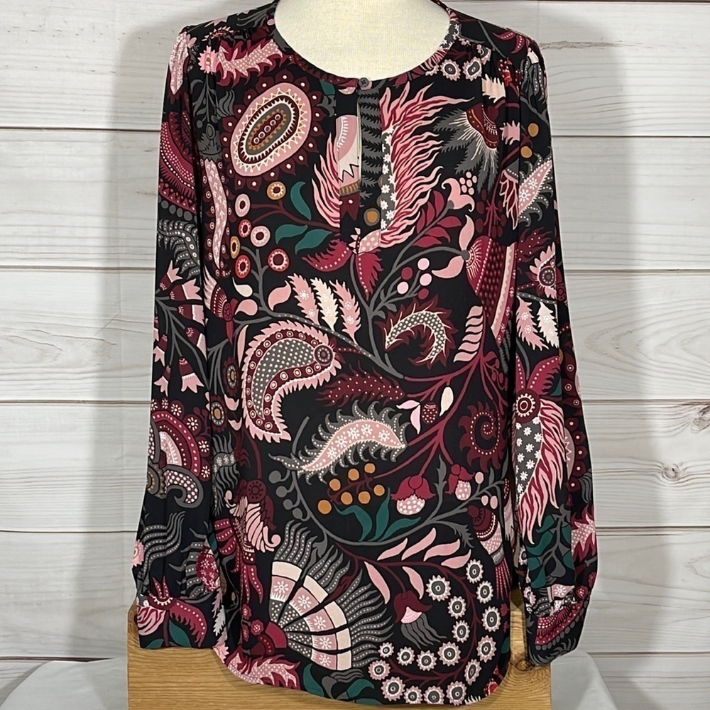 Ann Taylor LOFT Paisley Floral Tunic Top Pink Black Green Pullover Size Large